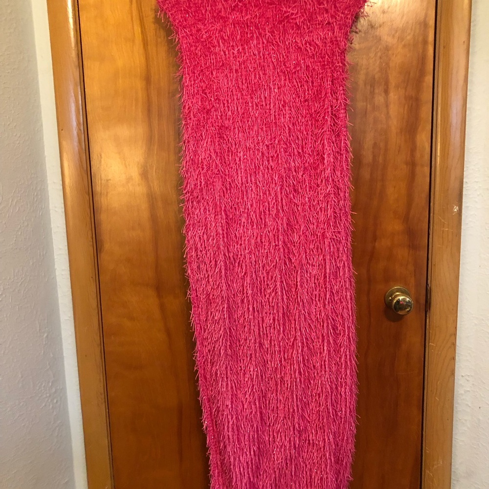 PrettyLittleThing Hot Pink Textured Maxi Dress